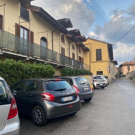 Casa Mimi Apartment Arsago Seprio Екстериор снимка